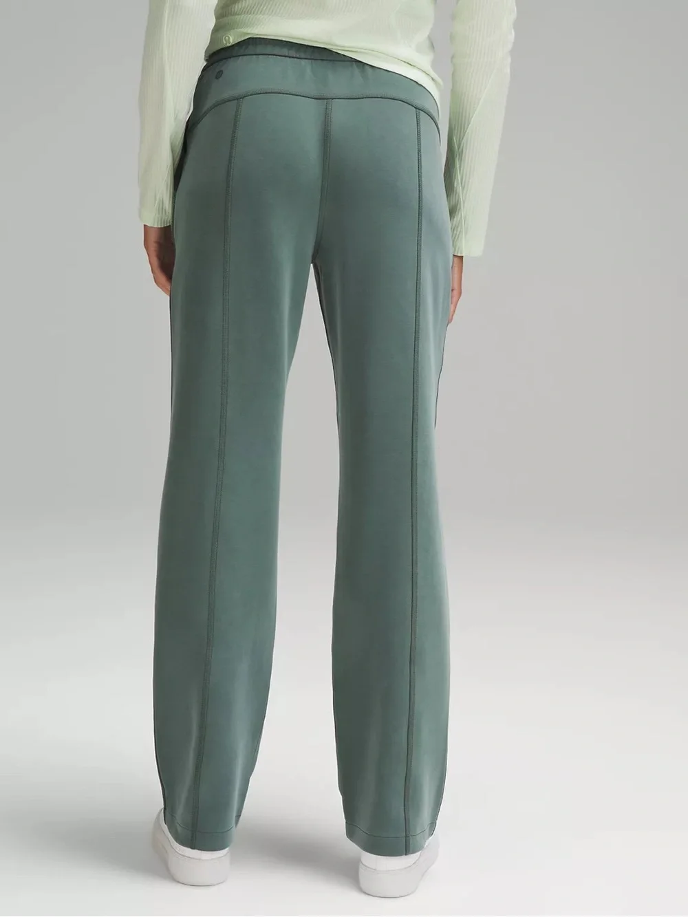 NWOT Lululemon Softstreme High-Rise Pant in Dark Forest Size 8